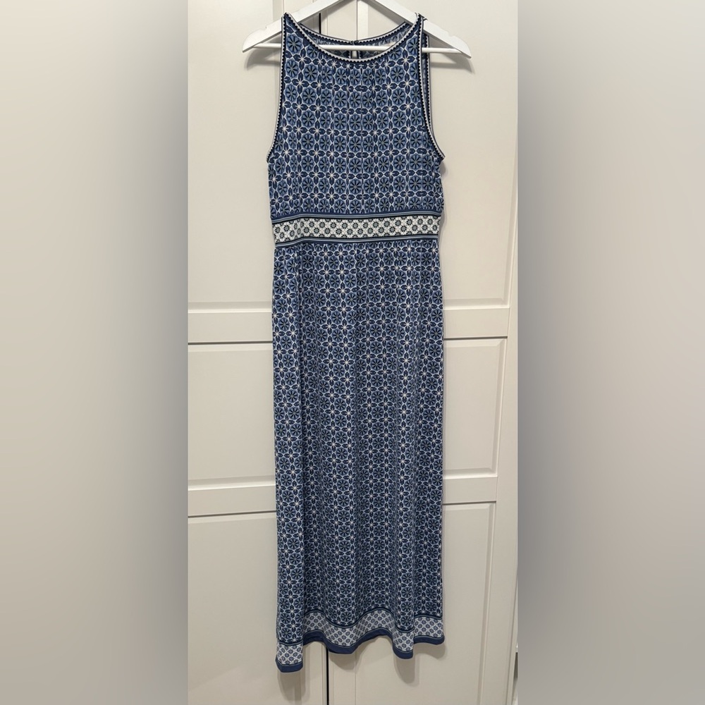 Max Studio Floral Blue and White Maxi Dress